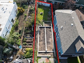 1633 8th St, Oakland, CA 94607