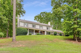 2660 Spalding Dr, Atlanta, GA 30350