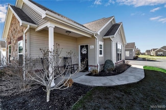9555 Bent Grass Run Unit A, Clarence Center, NY 14032