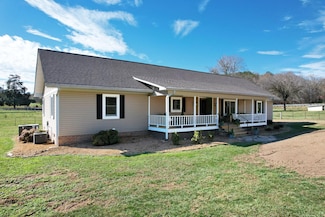 947 County Road 82, Athens, TN 37303