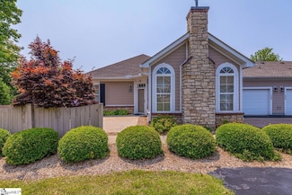 122 Fudora Cir, Simpsonville, SC 29681