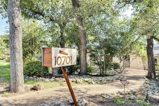 10701 Glass Mountain Trail, Austin, TX 78750