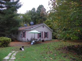 25120 Chapel Rd, Laurel, IN 47024