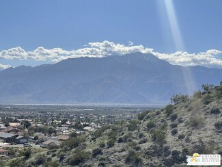 78 Calle de Vecinos, Desert Hot Springs, CA 92240