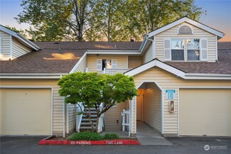 2660 118th Ave SE Unit 102, Bellevue, WA 98005