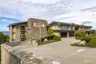 472 S State St Unit 404, Bellingham, WA 98225