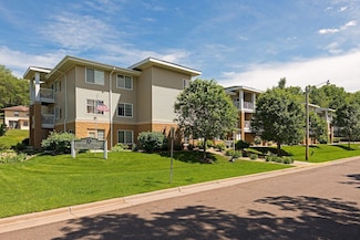 1600 Arundel St Unit 201, Saint Paul, MN 55117