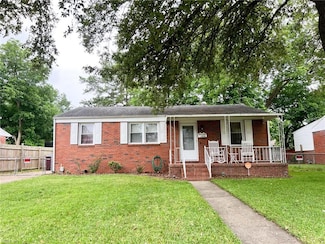3006 Mayon Dr, Chesapeake, VA 23325