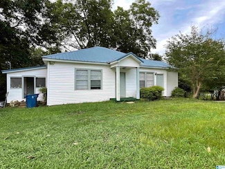 805 Francis St W, Jacksonville, AL 36265