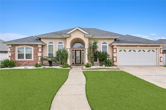 11404 N Easterlyn Cir, New Orleans, LA 70128