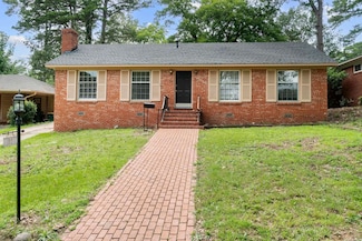 12 Holly Hill Rd, Little Rock, AR 72204