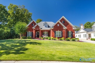702 Harding Way SE, Huntsville, AL 35802