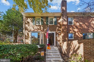 2696 Centennial Ct, Alexandria, VA 22311