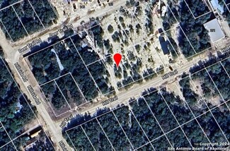 00 Hill Trail, Bandera, TX 78003