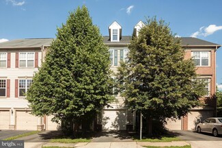 12105 Brevard Park Ct, Bristow, VA 20136