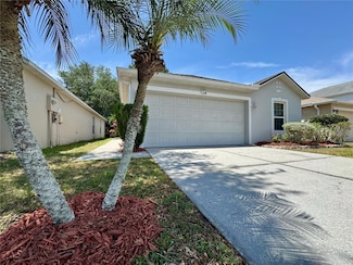 2076 Whispering Trails Blvd, Winter Haven, FL 33884