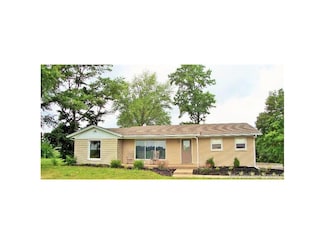 14245 Kings Ln NE, Palmyra, IN 47164