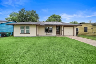 9118 Saint lo Rd, Houston, TX 77033