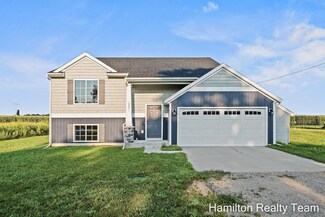 19871 Daggett Ave, Conklin, MI 49403