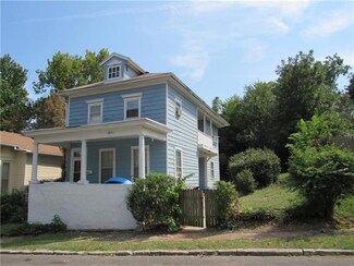 1520 Francis St, Saint Joseph, MO 64501