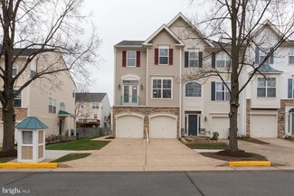 25372 Ashbury Dr, Chantilly, VA 20152