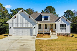 107 Bobwhite Dr, Calhoun, GA 30701