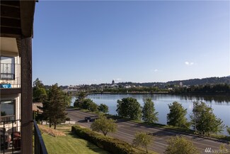 920 East Bay Dr NE Unit 3C201, Olympia, WA 98506