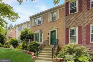 1806 Golf View Ct, Reston, VA 20190