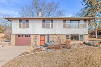 575 Ryan Ave W, Saint Paul, MN 55113