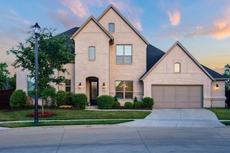 318 Waters Edge Dr, Argyle, TX 76226