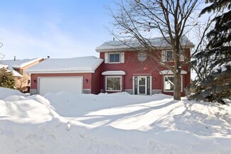 4400 Hamilton Dr, Saint Paul, MN 55123
