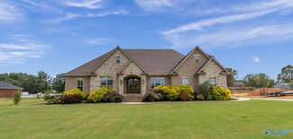 1918 Autumn Creek Dr NE, Arab, AL 35016