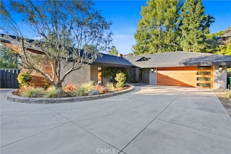 10471 Terrace View, Santa Ana, CA 92705