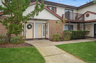 615 Broadway Unit 68, Amityville, NY 11701