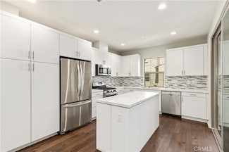 123 Tubeflower, Irvine, CA 92618