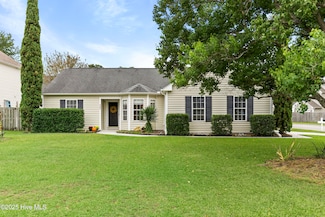 5201 Still Pine Dr, Wilmington, NC 28412