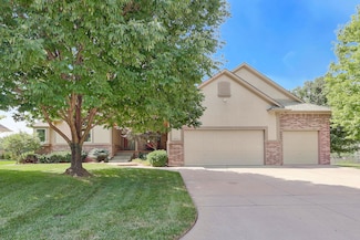 8653 W Meadow Pass Ct, Wichita, KS 67205