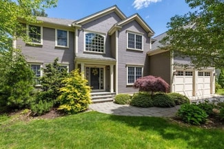 28 Burke Ln, Wellesley Hills, MA 02481