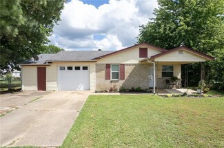 3418 Eton Ave, Fort Smith, AR 72908