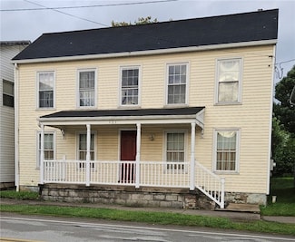 111 Laughlin St, Dawson, PA 15428