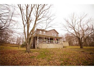 286 Rowes Run Rd, Grindstone, PA 15442