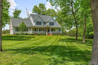 5 Mulligan Dr, Farmington, MO 63640
