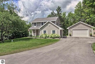 13361 S Cedar Rd, Cedar, MI 49621