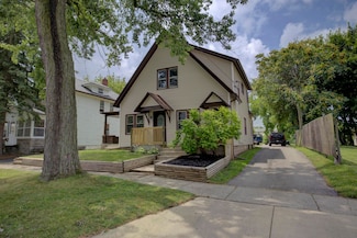 512 N East Ave, Jackson, MI 49201