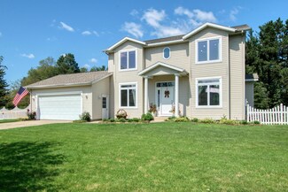 1859 Valley Pines Dr, Hastings, MI 49058