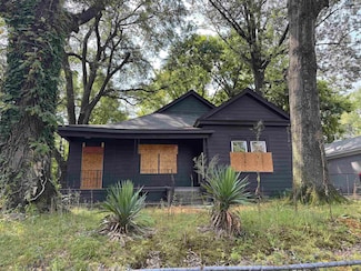 125 E Mckellar Ave, Memphis, TN 38109