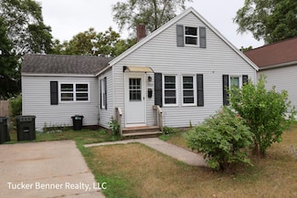 1965 Philo Ave, Muskegon, MI 49441