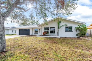 6805 13th Ave W, Bradenton, FL 34209