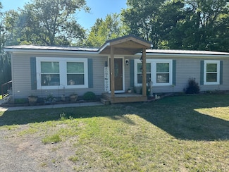 1632 Lakeview Dr, Alpena, MI 49707