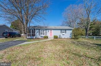18 David Rd, Ocean View, DE 19970